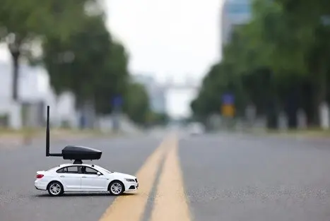 ردیاب خودرو