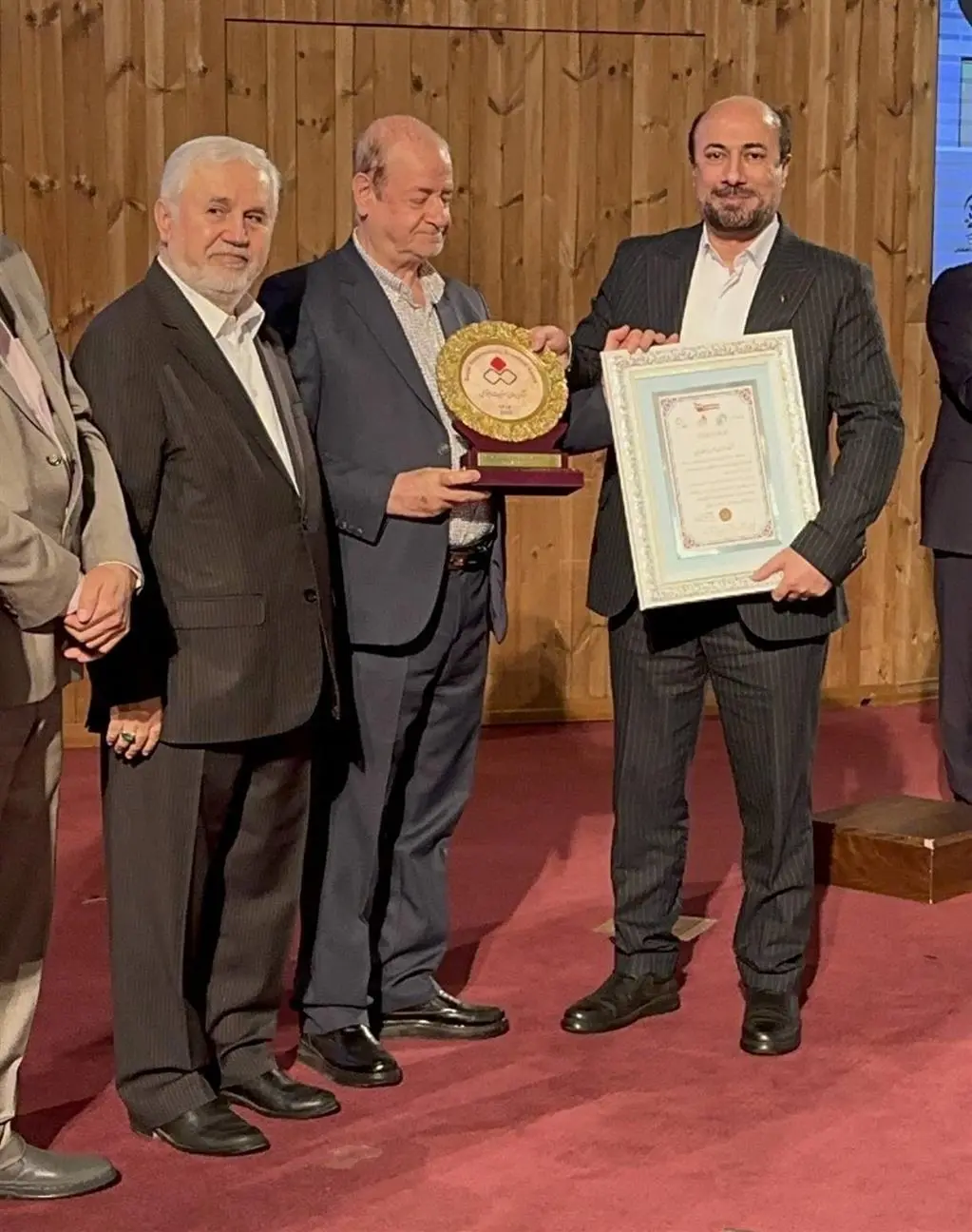 نشان عالی مسئولیت اجتماعی روابط عمومی راه آهن
