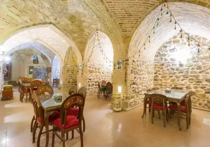 کاروانسرای هشت ضلعی امین آباد شهرضا