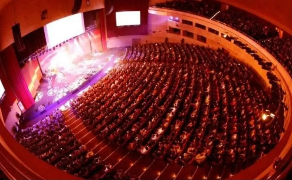 هتل اسپیناس پالاس