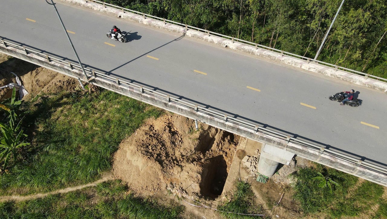 ریزش پل سئونگسو