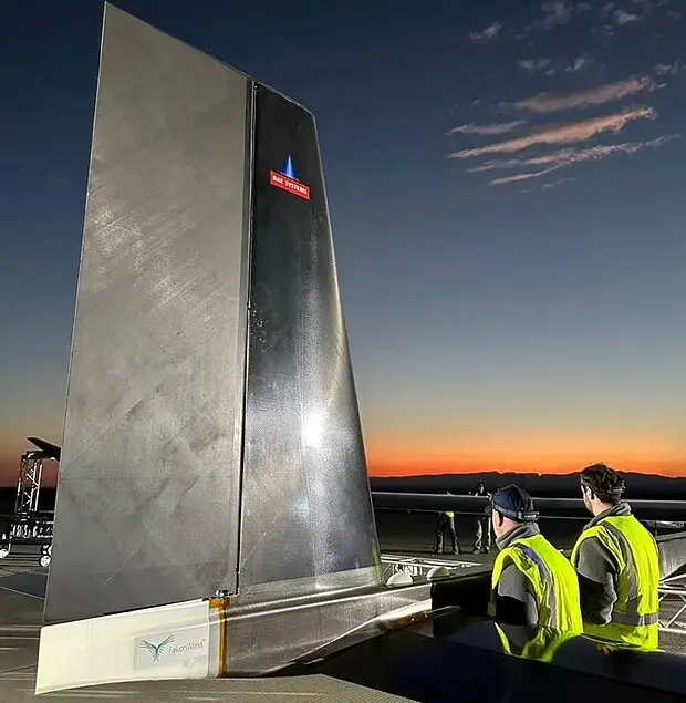 هواپیمای بدون سرنشین خورشیدی