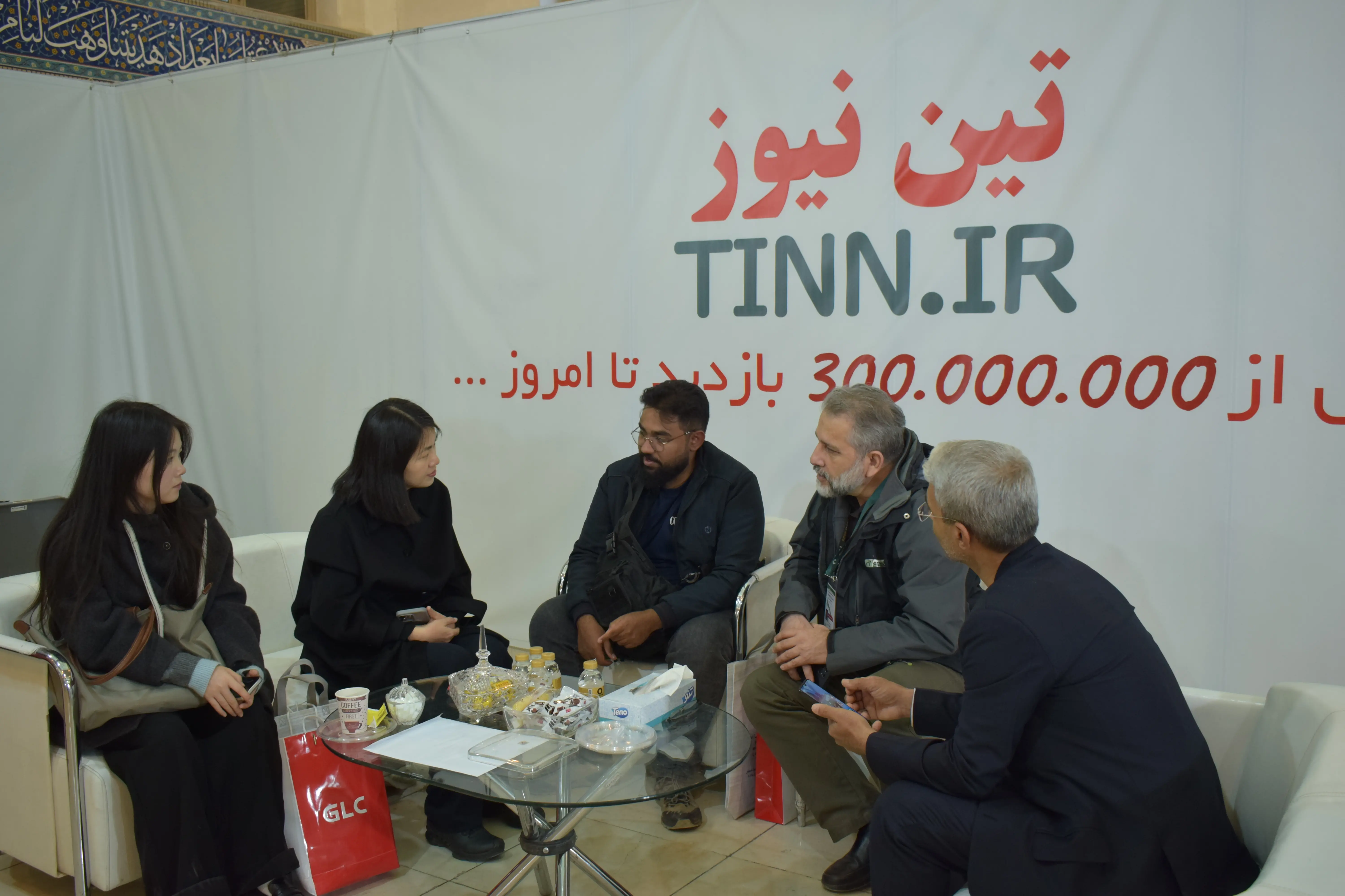 غرفه تین نیوز در نمایشگاه