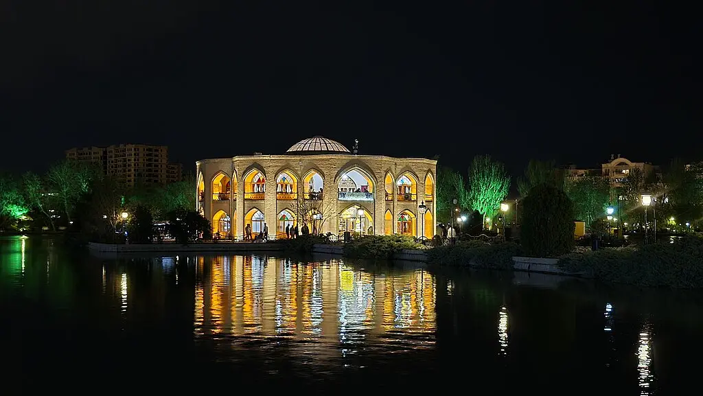 عمارت شاه گلی