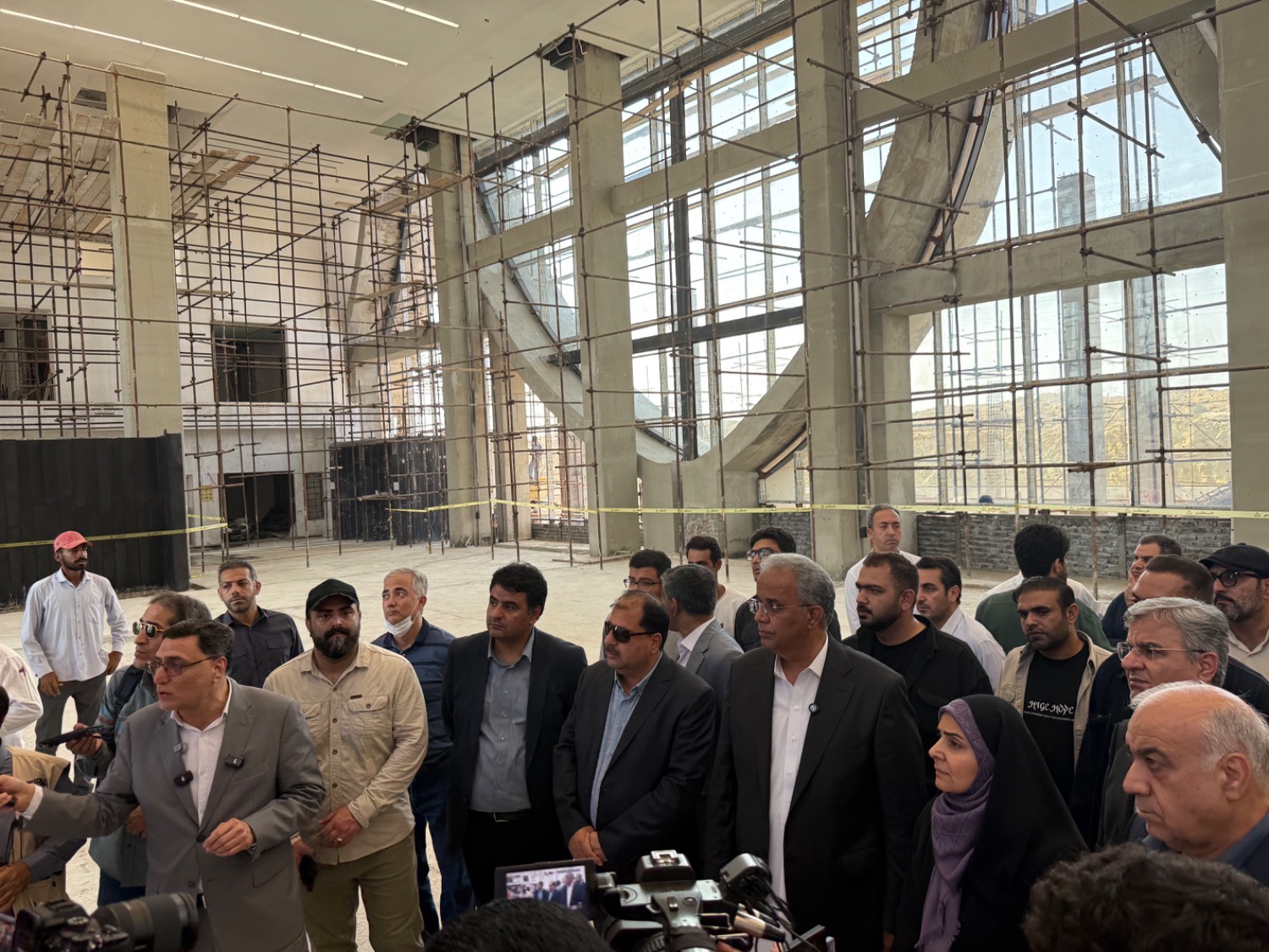 بازدید وزیر راه از ایستگاه راه آهن چابهار زاهدان