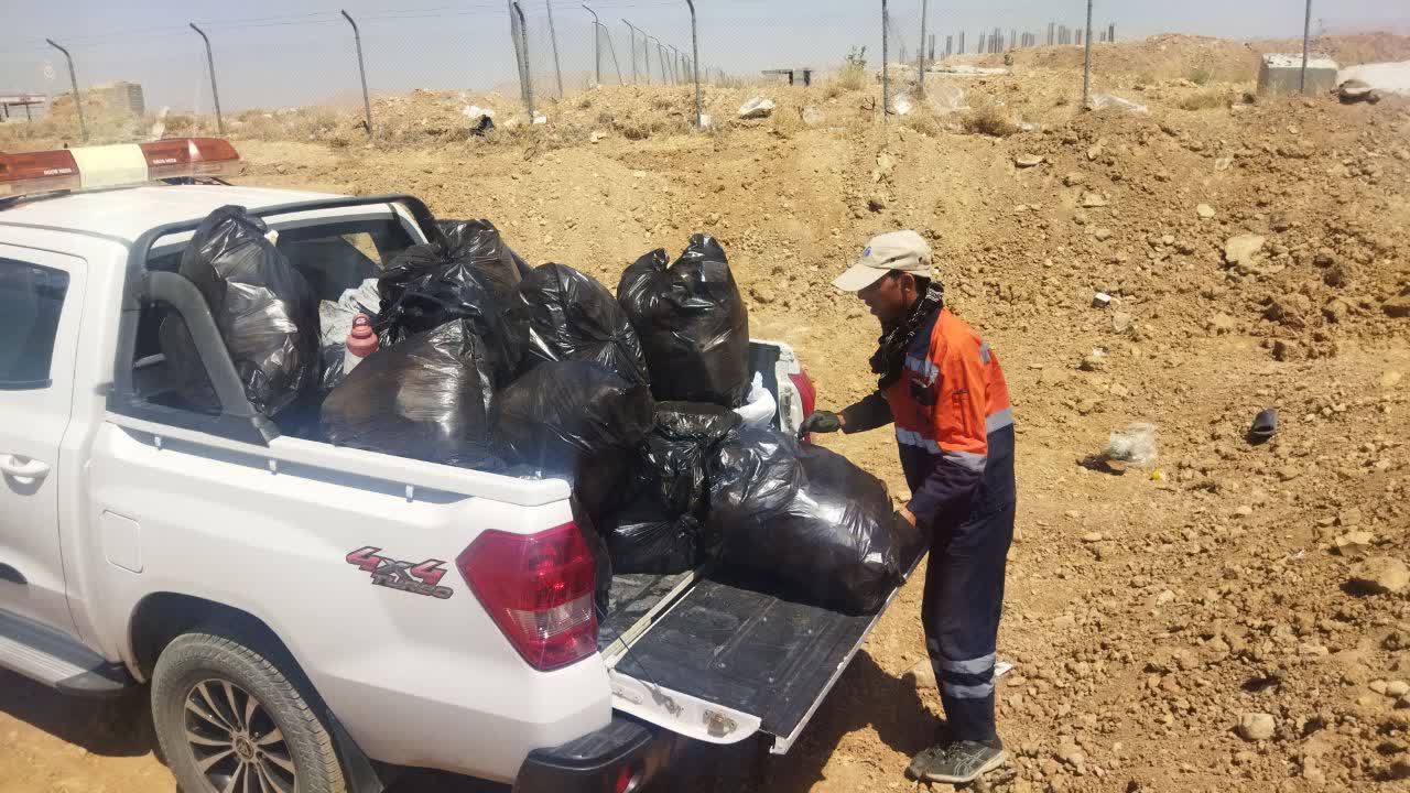 نظافت آزادراه اصفهان شیراز