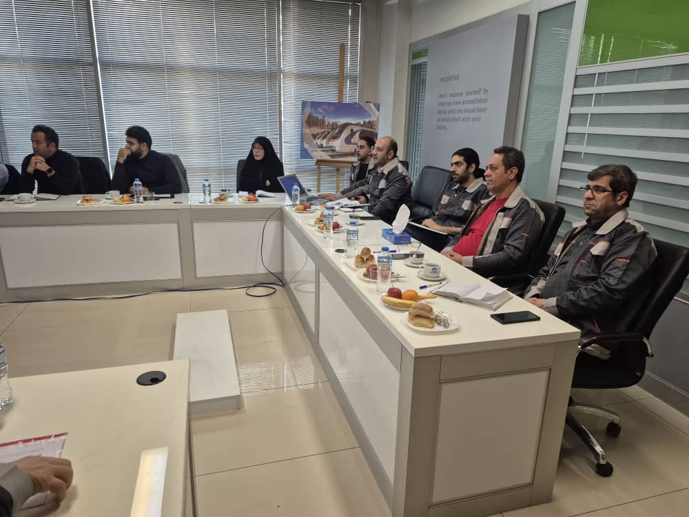 نشست رجا با ایریکو