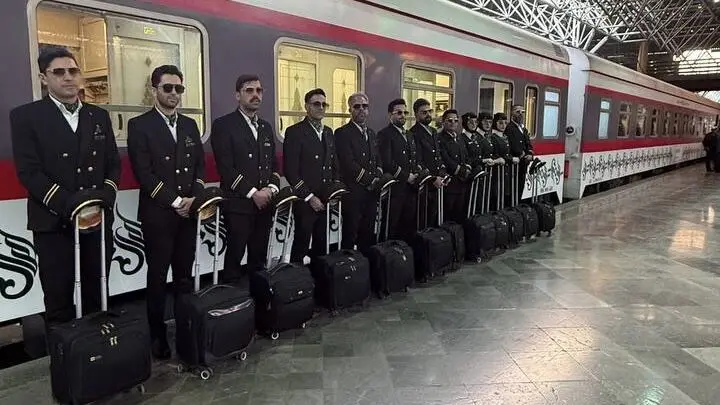 قطار پنج ستاره بن ریل