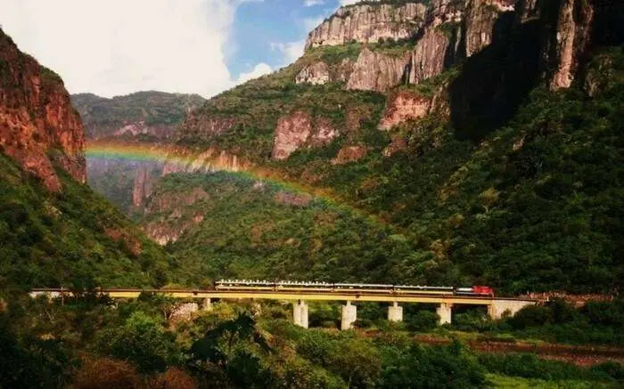 راه آهن ال چپی مکزیک