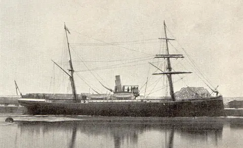 Nav_Persepolis ناو پرسپولیس