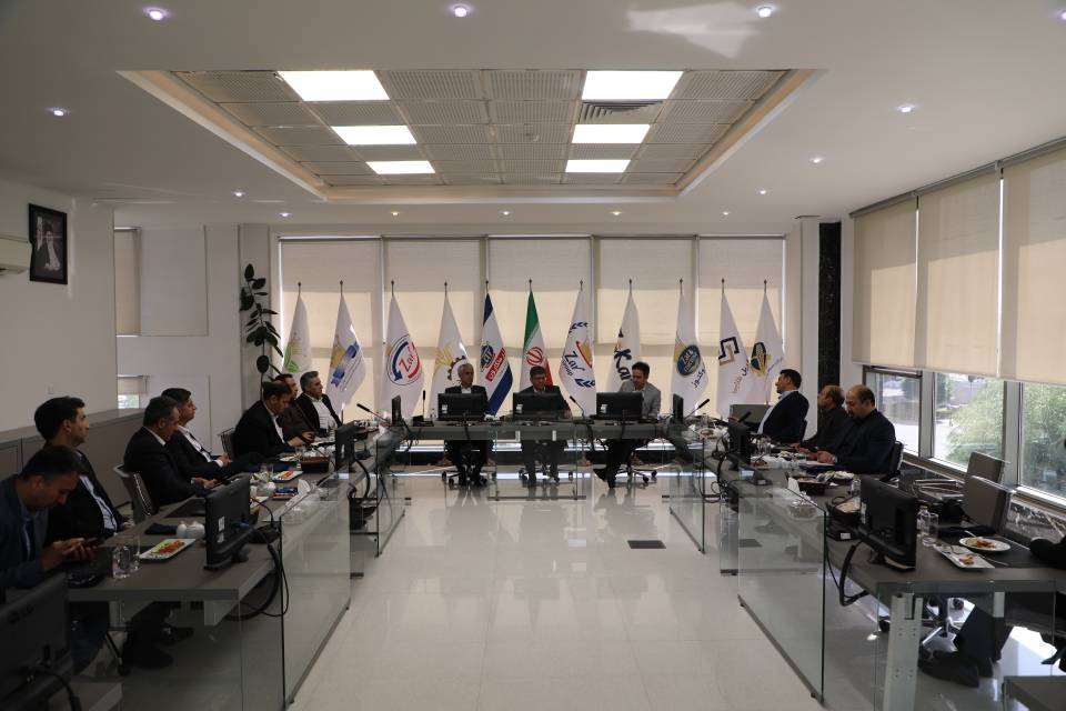 بازدید ذاکری از رزماکارون