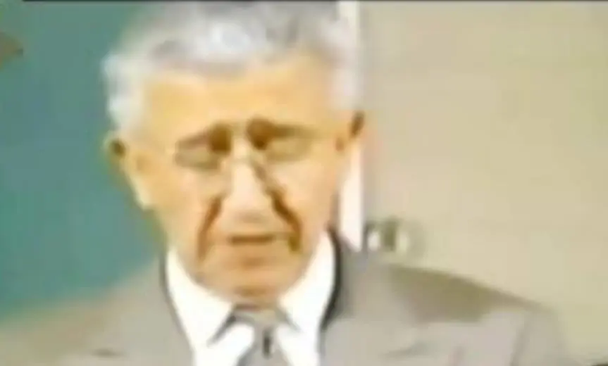 بوریس موکای نویسنده و جراح فرانسوی