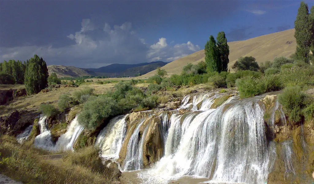 آبشار مرادیه ترکیه