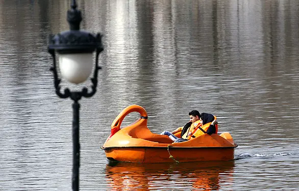 عمارت ائل گلی