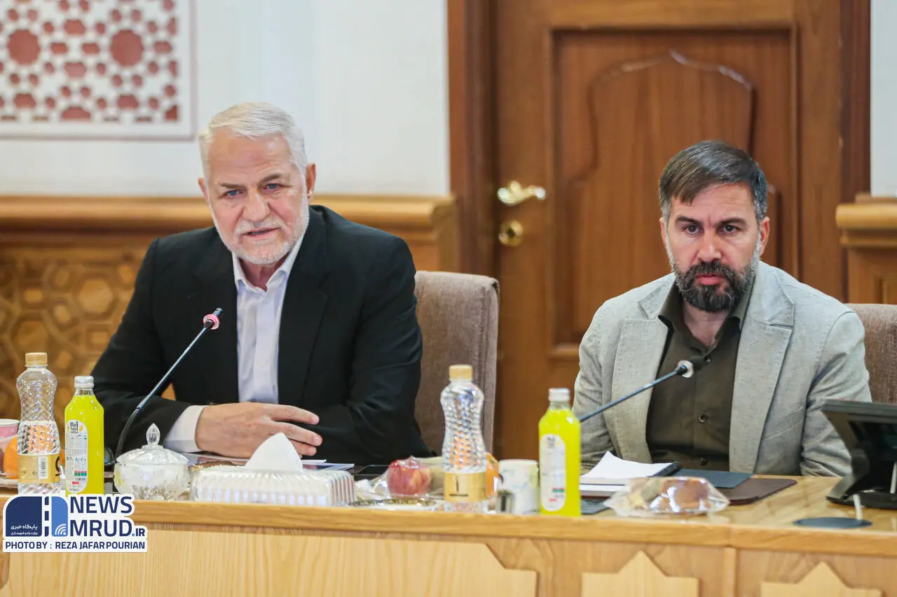 نشست مشترک وزیر راه و شهرسازی با اعضای کمیسیون عمران مجلس شورای اسلامی 2