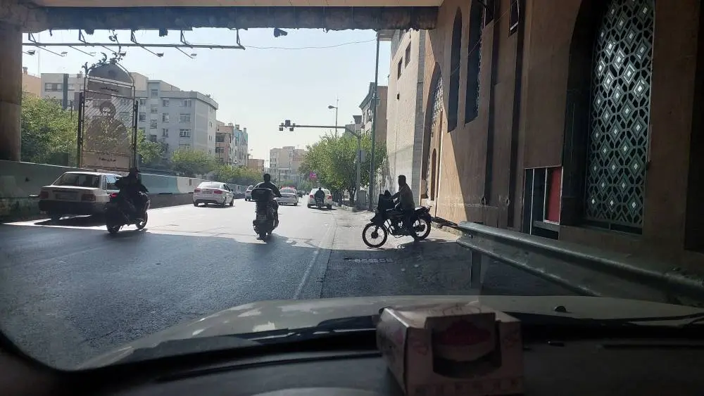 بزرگراه مدرس