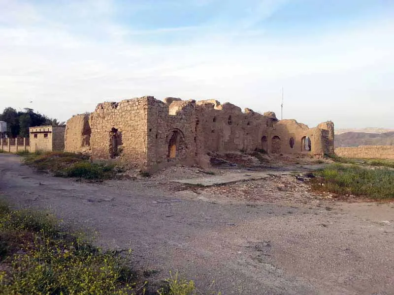 عمارت بنه وار بختیاری