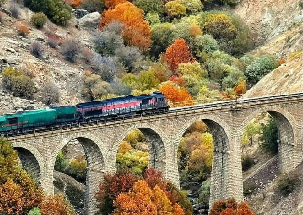 پل راه آهن لرستان