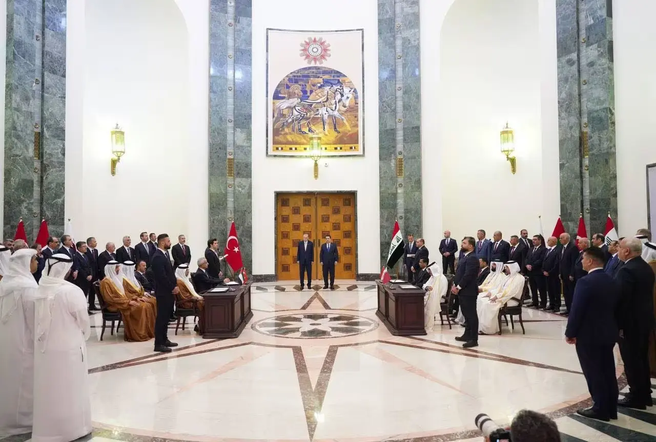 امضای یادداشت توافق میان وزیران 4 کشور برای طرح راه توسعه - قصر جمهوری - بغداد