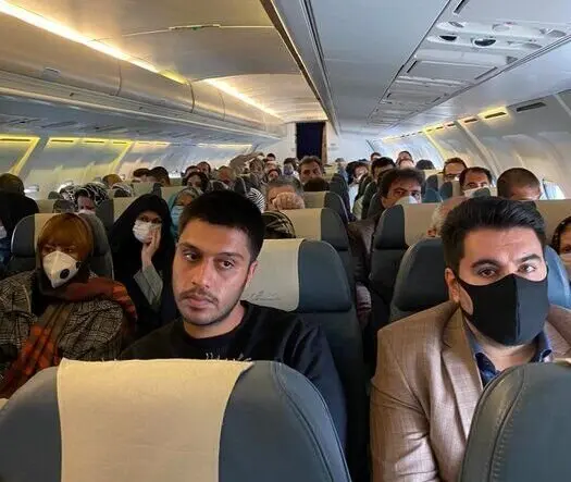 فاصله اجتماعی در هواپیما