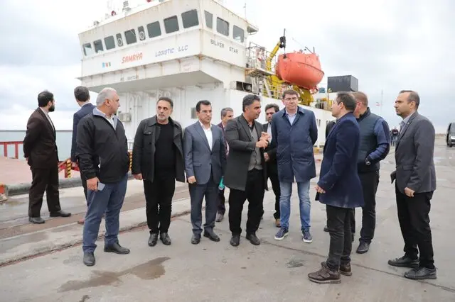 بازدید روس ها از منطقه آزاد انزلی