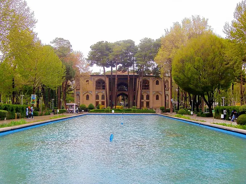 هشت بهشت اصفهان 