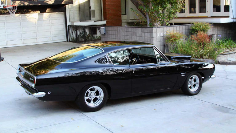 Plymouth HEMI Barracuda