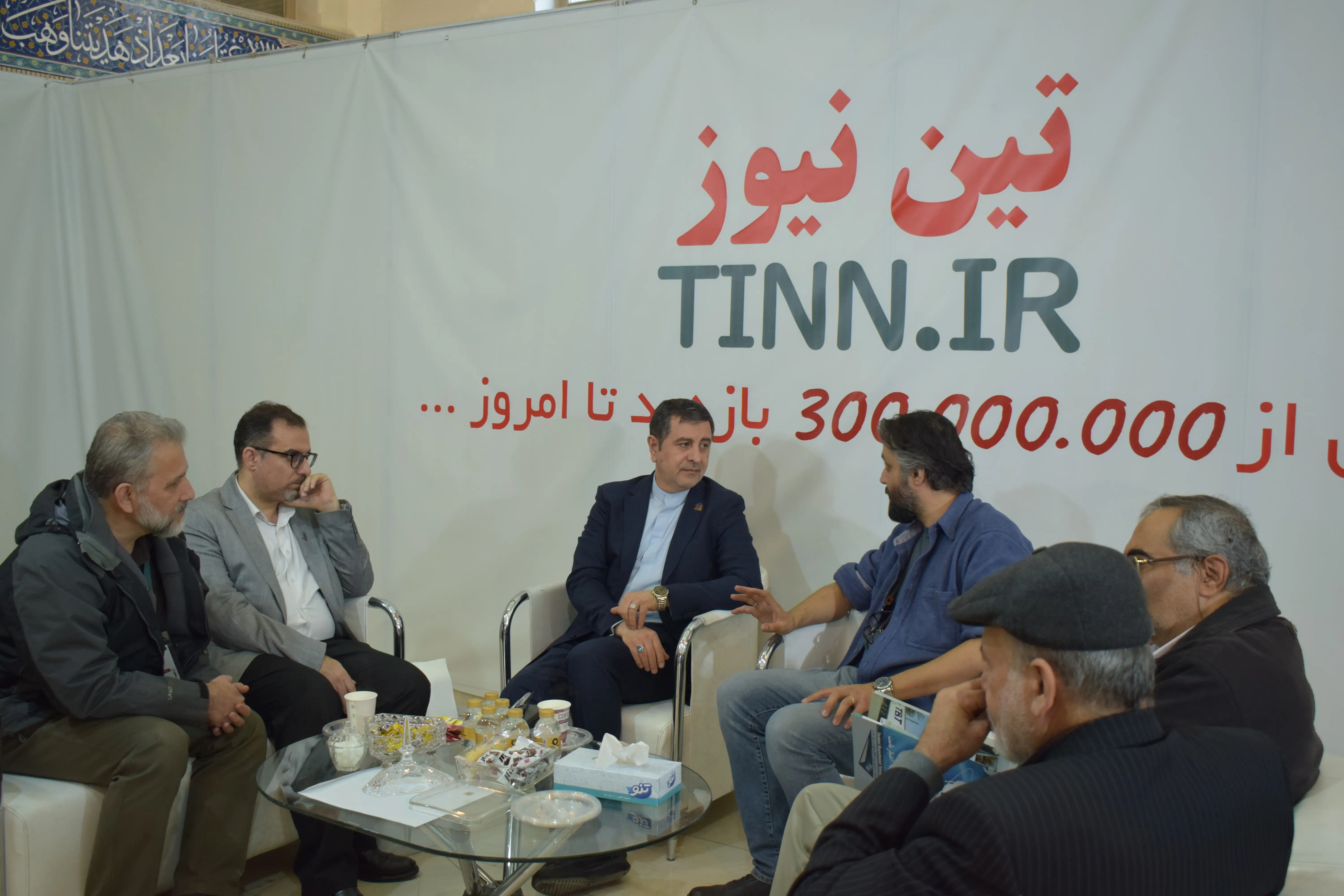 بازدید پل مه از غرفه تین نیوز