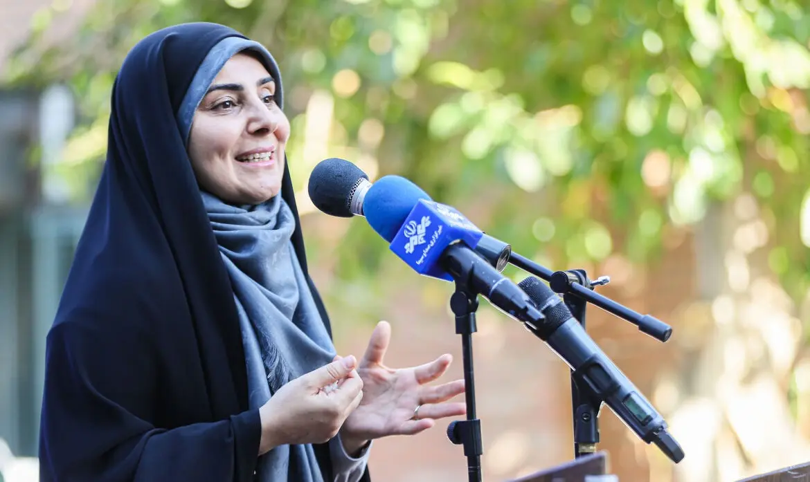 گزارش تصویری برگزاری آیین آغاز سال تحصیلی جدید با حضور وزیر راه و شهرسازی