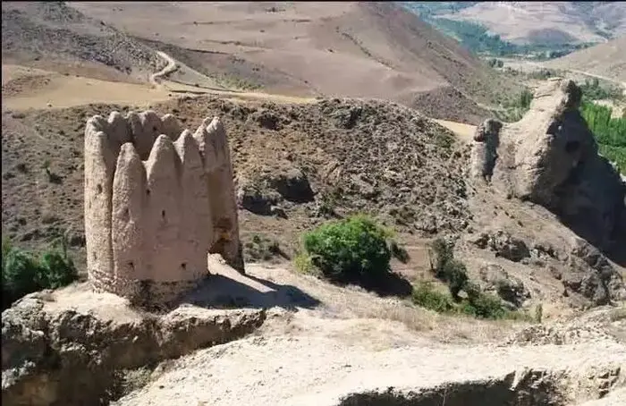 قلعه دیزبن