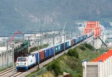 Korail tests 80-wagon freight train 