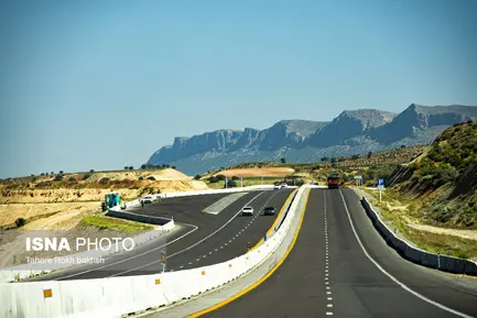 گزارش تصویری آزادراه شیراز اصفهان  (9)