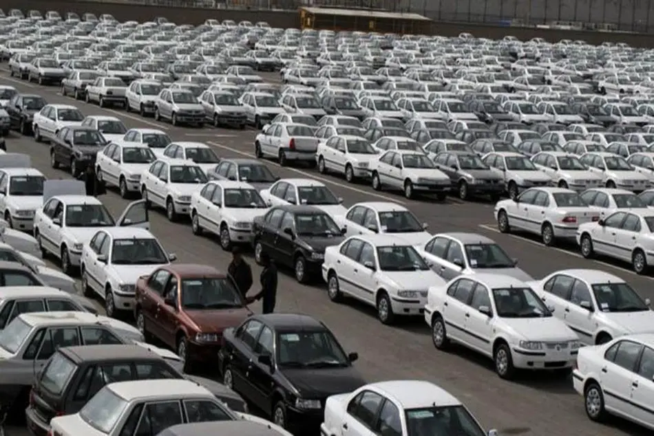 فرودگاه مهرآباد احتکار خودرو در پارکینگ فرودگاه را تکذیب کرد 