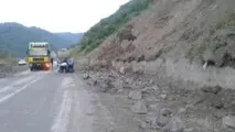 احتمال ریزش سنگ در محورهای کوهستانی مازندران