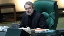 لاریجانی: امام دریچه جدیدی به روی دنیای سیاست گشود