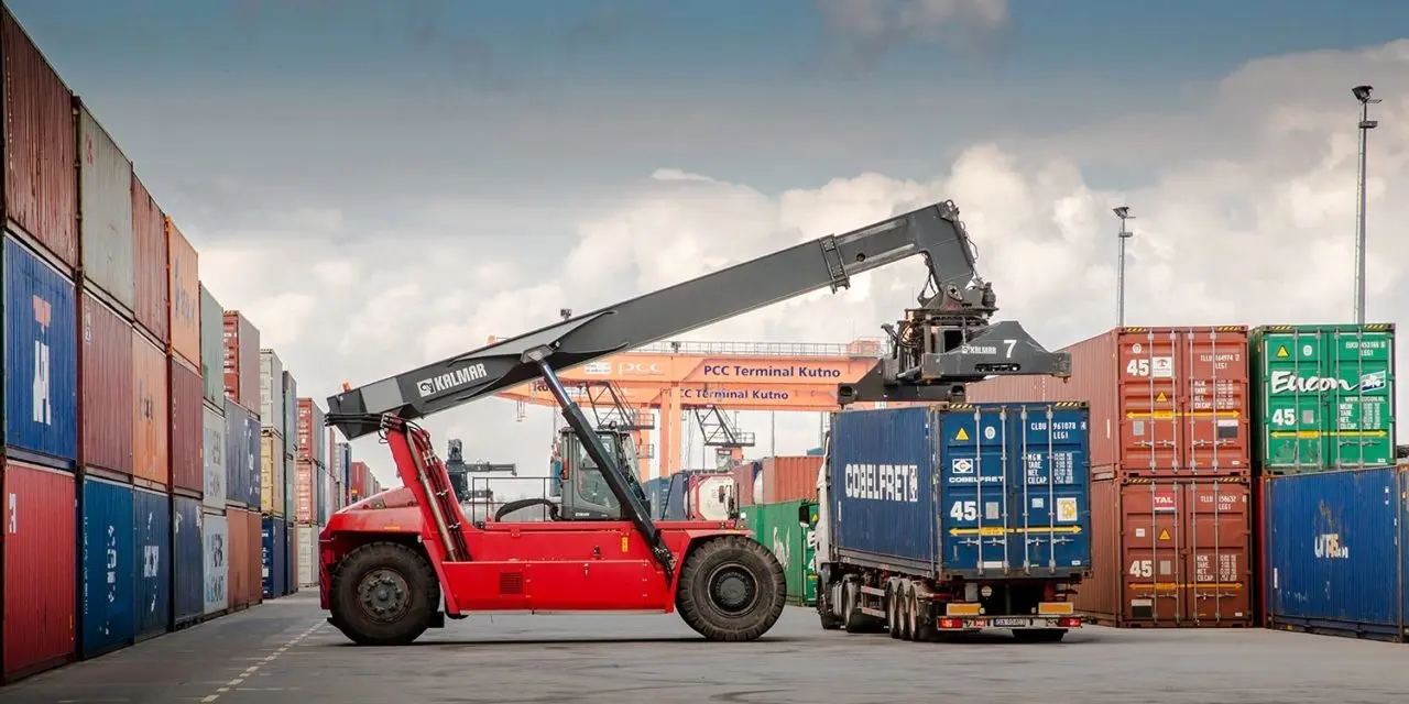 PCC Intermodal boosts railway connections from Rotterdam to Poland