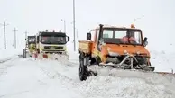 
تلاش ۲۷۰ راهدار برای برف روبی جاده‌های کوهستانی گیلان
