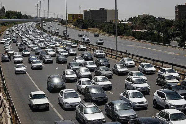  ترافیک سنگین در آزادراه کرج-تهران