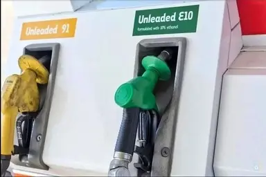 افزایش قیمت بنزین در کارت جایگاه به ۵۰۰۰ تومان از ۲۲ آذر