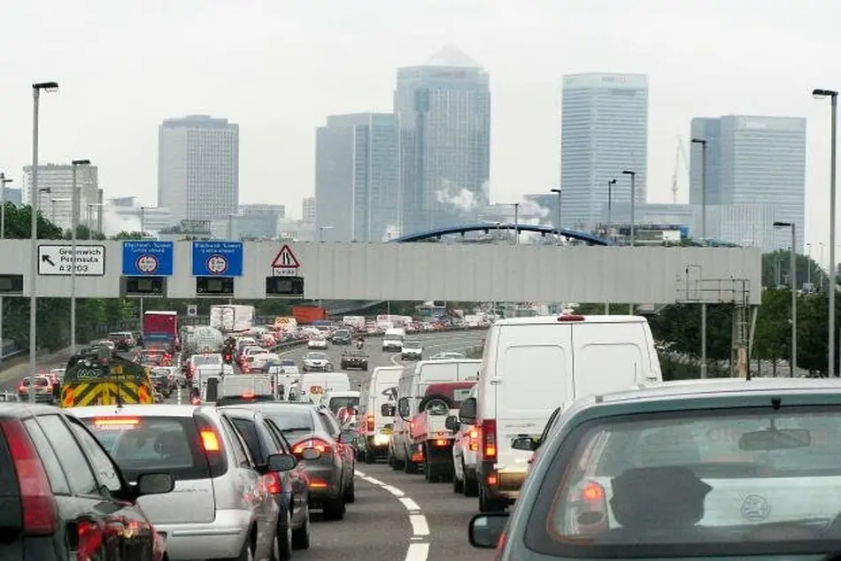 ممنوعیت تردد خودروهای جدید دیزلی و بنزینی در انگلیس