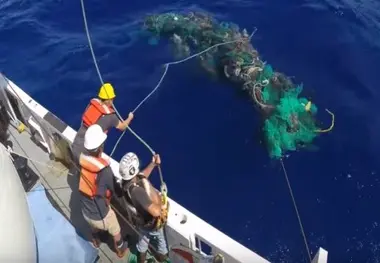 AkzoNobel, Ocean Cleanup join forces to combat marine litter