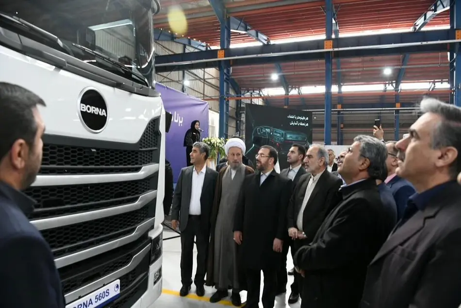 رونمایی از غول ساز جدید خودرویی؛ آغاز تولد کشنده های دیزلی «برنا خودرو» در شیراز