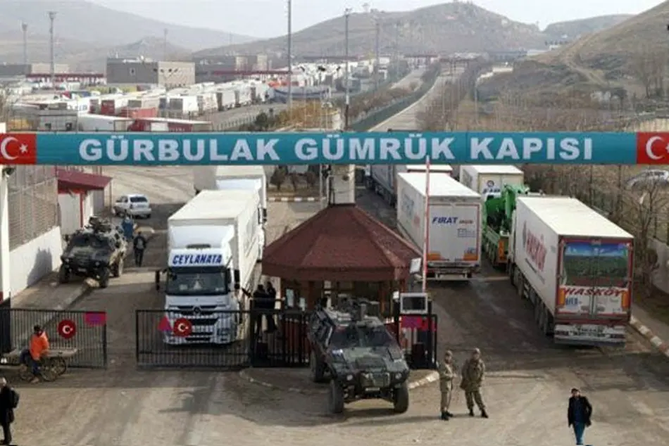آخرین خبر از مرز ترکیه/ ورود ۷۱۷ کامیون و صف ۱۲ کیلومتری