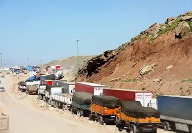 صف هفت کیلومتری کامیون ها در گمرک مرز سومار