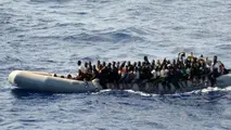Italian towboat returns rescued migrants to Libya