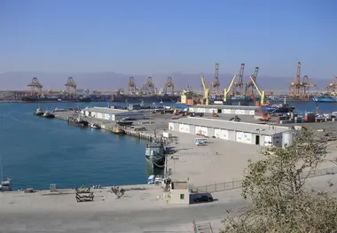 دعوت از ایران برای سرمایه‌گذاری در بنادر عمان