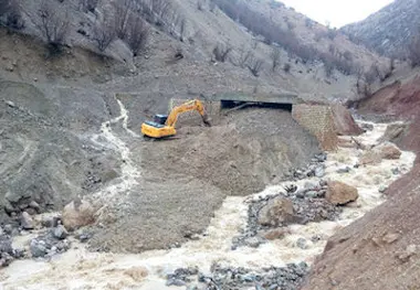 بازسازی ۱۰۰ کیلومتر از راه‌های روستایی مانه و سملقان 