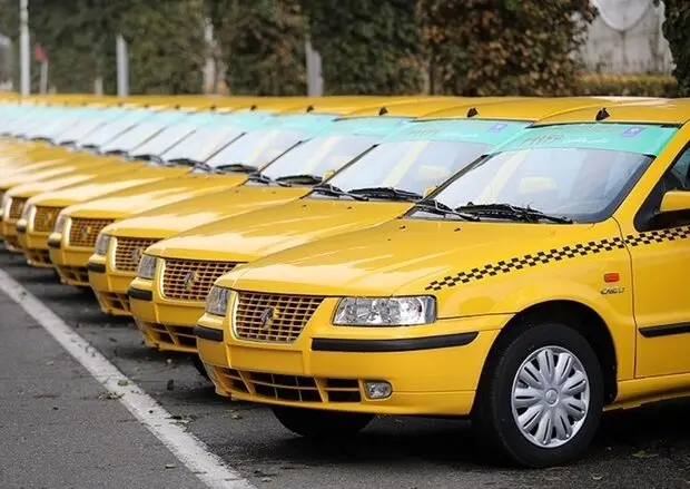 اجرای طرح نظارت بر تاکسی‌های درون شهری در ایلام 
