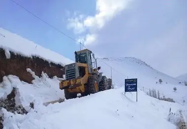 راهداری زمستانی علمی و مبتنی بر هواشناسی جاده ای در آذربایجان غربی/ ۴۳ دوربین نظارتی در حال رصد راه های استان 