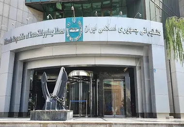 کشتیرانی جمهوری اسلامی جزو بیست و پنجمین شرکت برتر ایران 